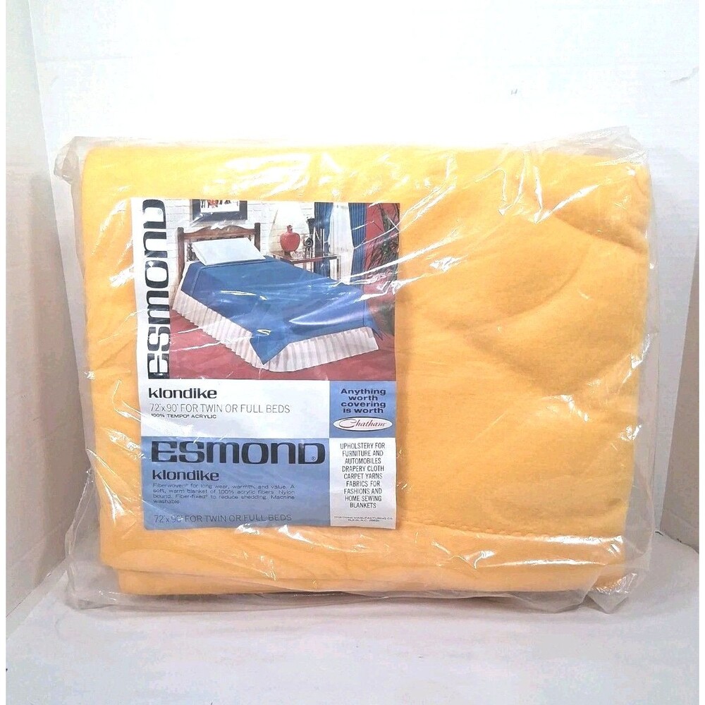 VTG 70s Chatham Esmond Klondike 72"x90" Twin Full Acrylic Blanket MCM Yellow USA